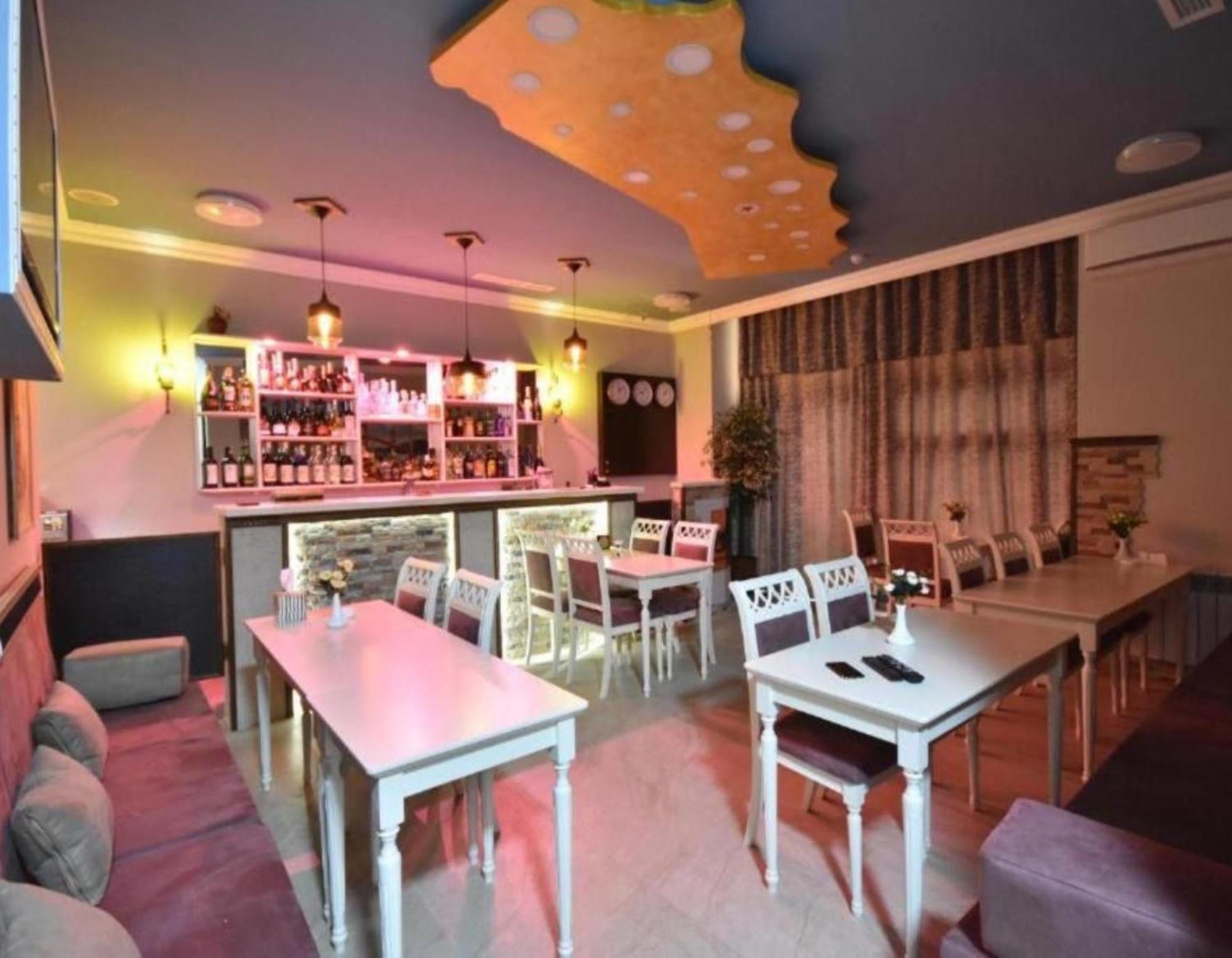 Hotel California Boutique Erywań Zewnętrze zdjęcie
