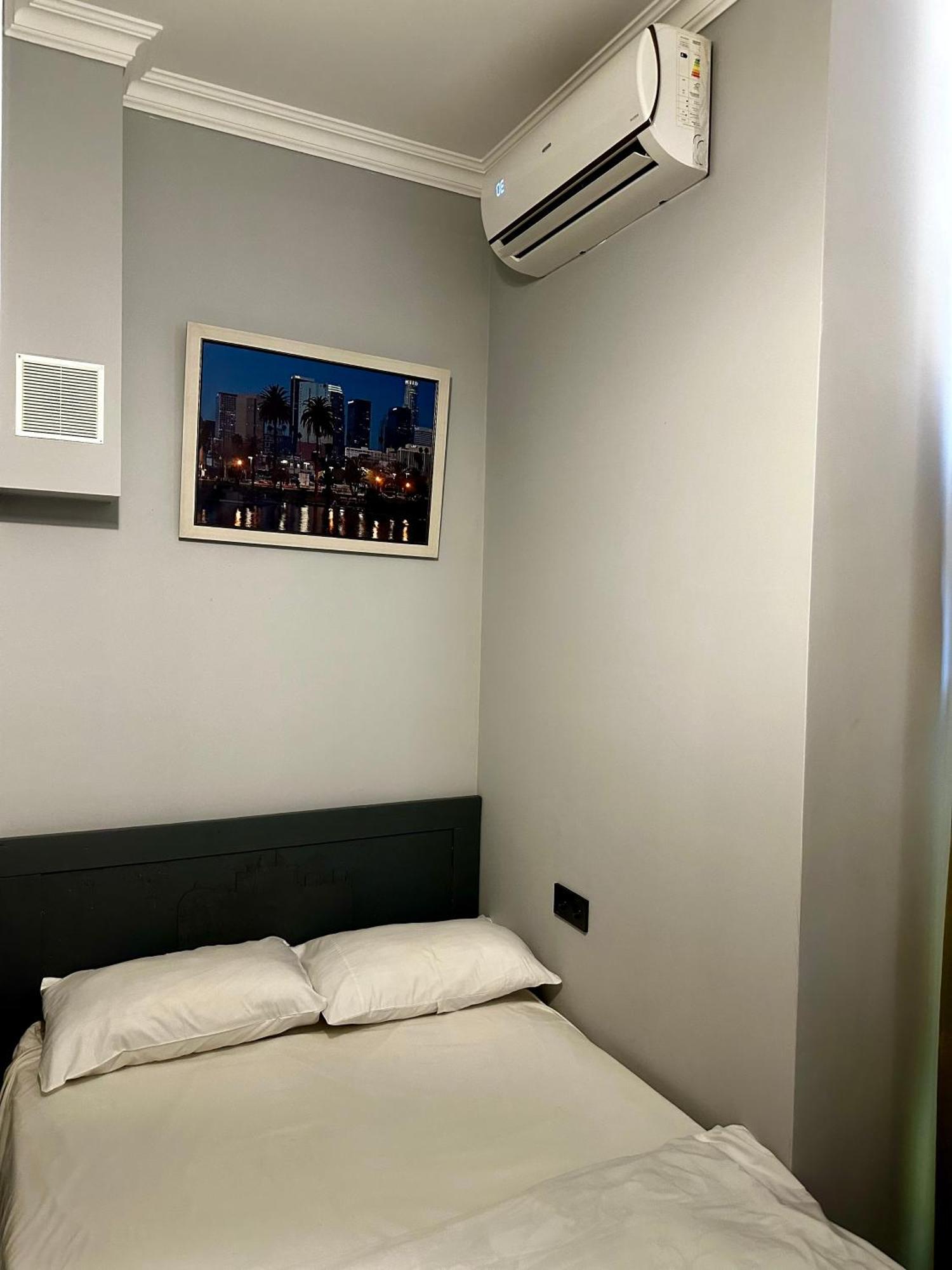 Hotel California Boutique Erywań Zewnętrze zdjęcie