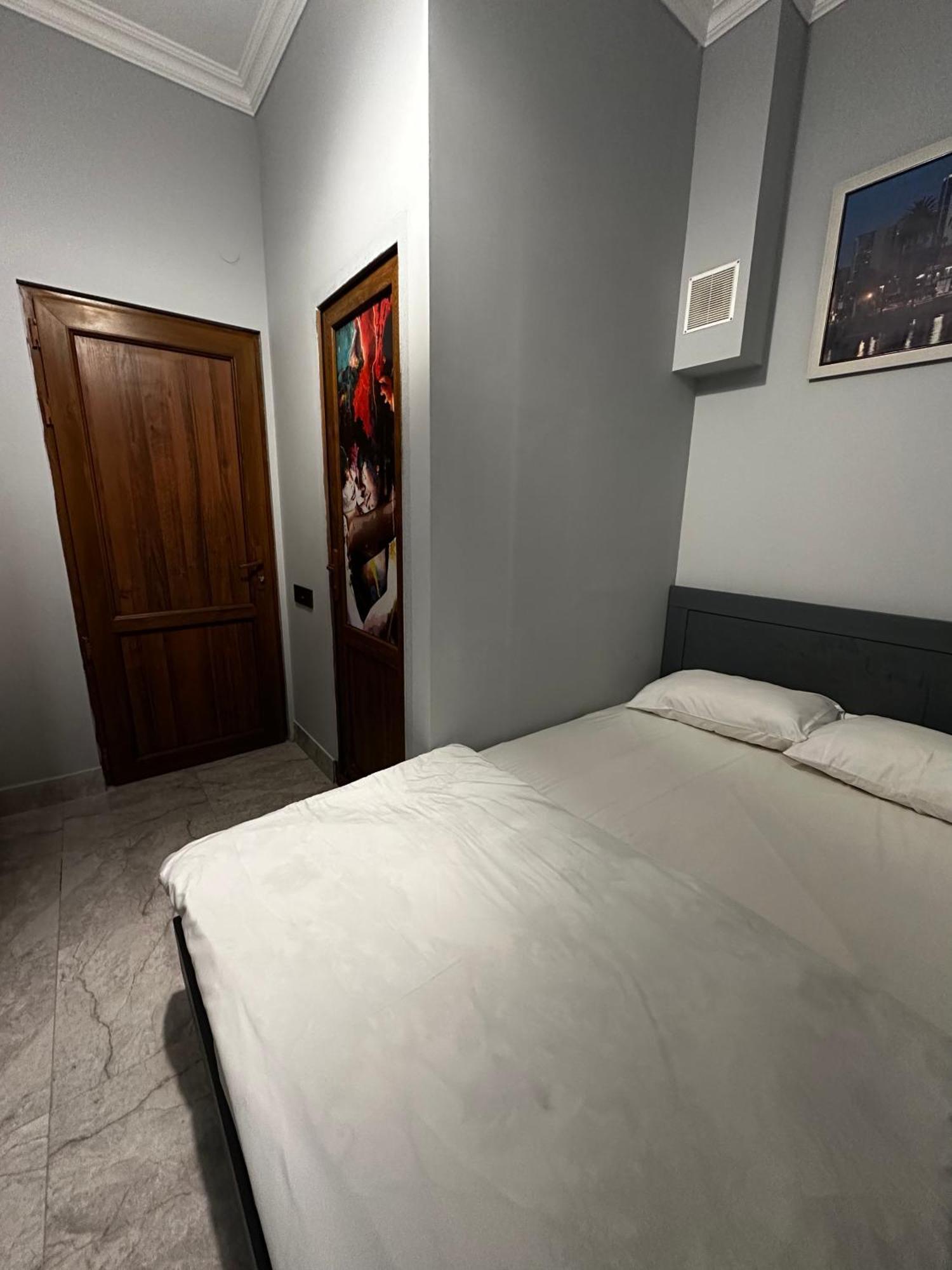 Hotel California Boutique Erywań Zewnętrze zdjęcie